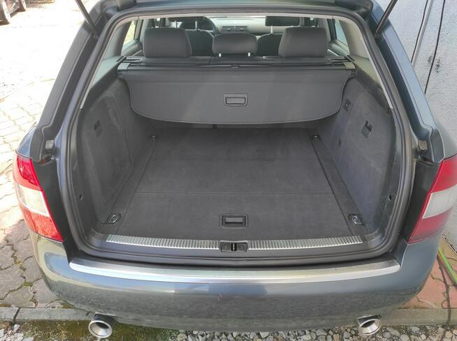 Audi A4 Klimatronik, podgrzewane fotele, alu 17'', ESP, radio USB/AUX, zarejes