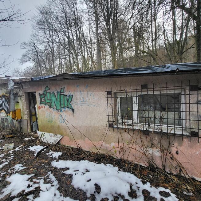 Syndyk sprzeda działkę budynek usługowy Wałbrzych