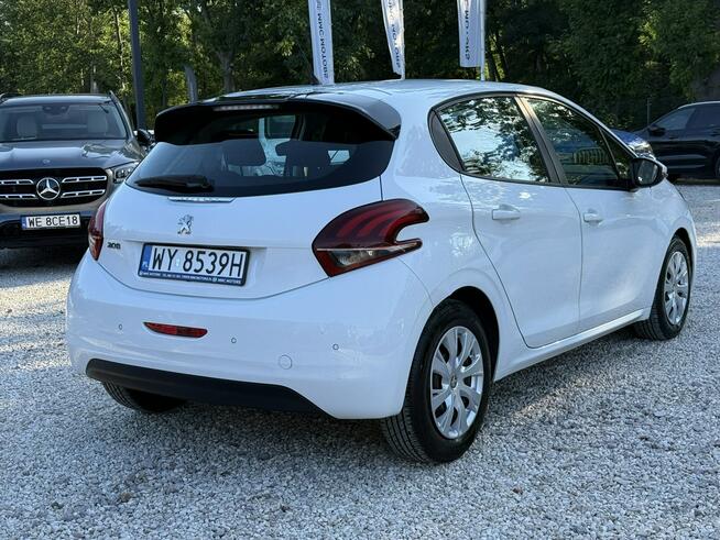 Peugeot 208 1.2 82kM Allure!! Automat! Salon Polska! Grzane fotele! Niski przebieg