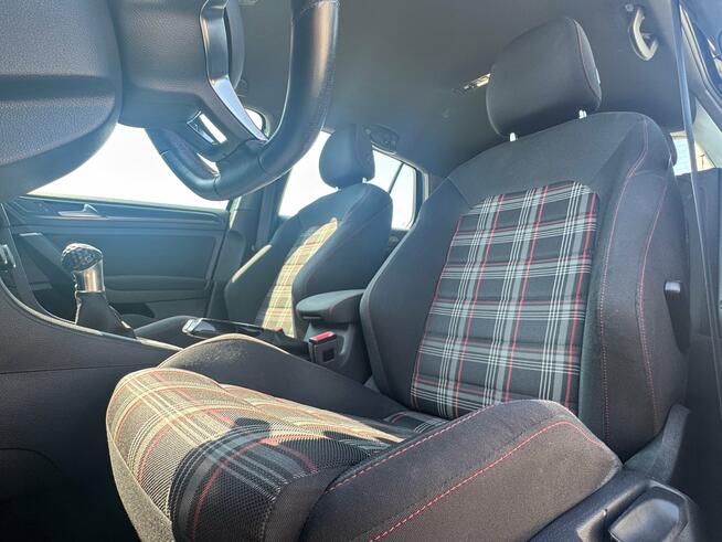 Volkswagen Golf, 2019