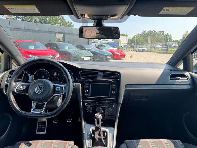 Volkswagen Golf, 2019