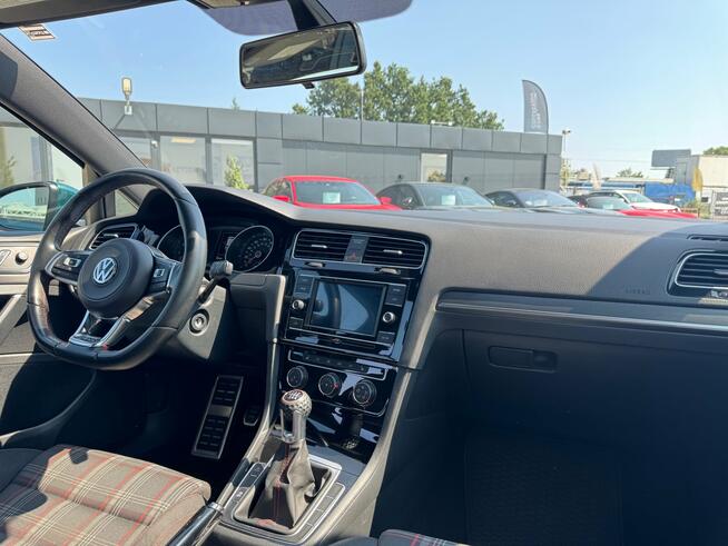 Volkswagen Golf, 2019
