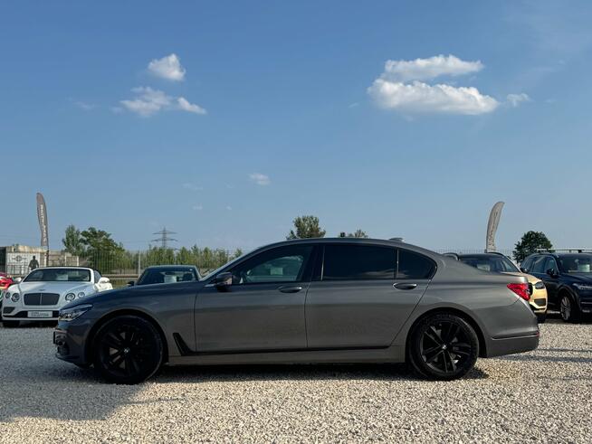 BMW Seria 7, 2015
