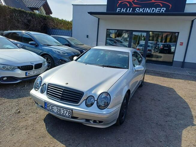 Mercedes CLK 200 Kamera* Alu* Klima *Skóra *El. Fotele* Zarejestrowany