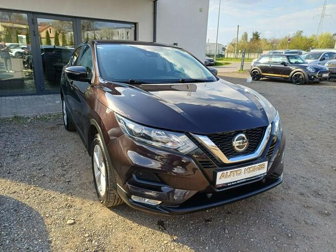 Nissan Qashqai *Kamera *BEZWYPAKDOWY *Climatronic *Navi *Led *1 wl *Alu *Gwarancja