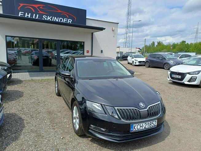 Škoda Octavia AUTOMAT*Navi*LED*Kamera*Tablet*PDC*1 wł*Alu*Gwarancj