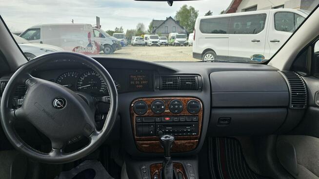Opel Omega 2,5 v6 *automat* napęd tył *welury*