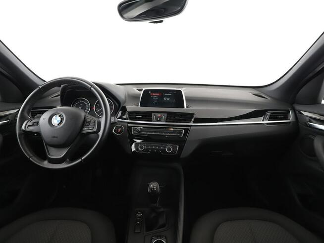 BMW X1 navi klima auto grzane fotele kamera i czujniki parkowania