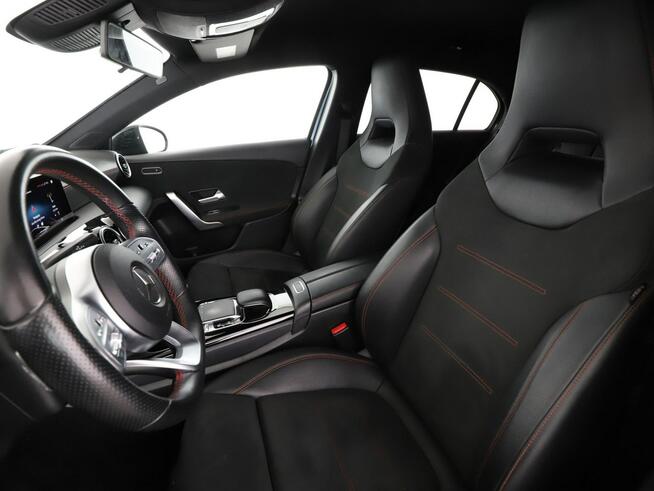 Mercedes A 180 FV23% AMG Line automat navi kamera grzane fotele