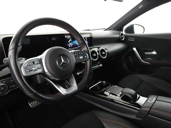 Mercedes A 180 FV23% AMG Line automat navi kamera grzane fotele