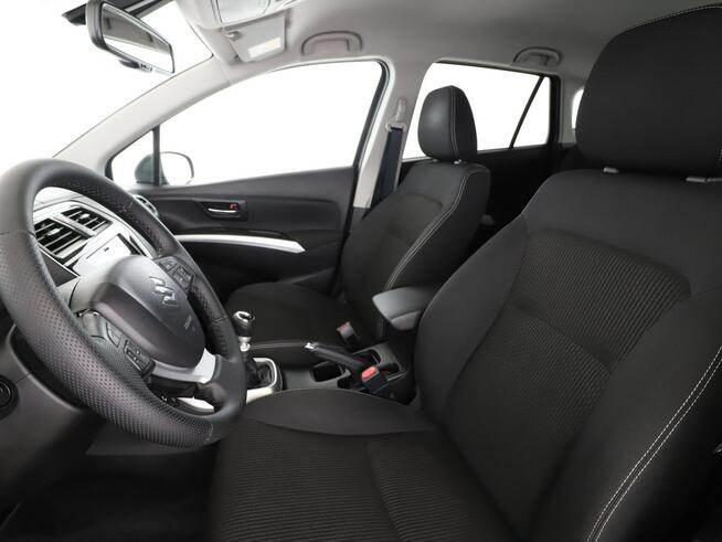 Suzuki SX4 S-Cross 140KM grzane fotele tempomat kamera klima-auto.