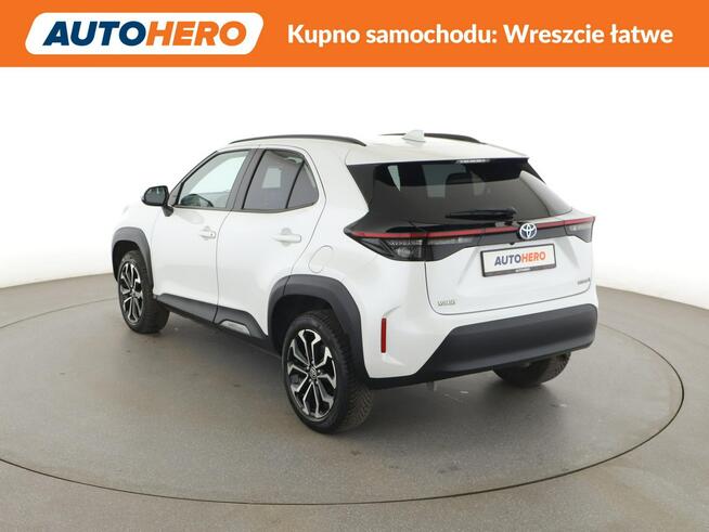 Toyota Yaris Cross HEV automat kamera LED
