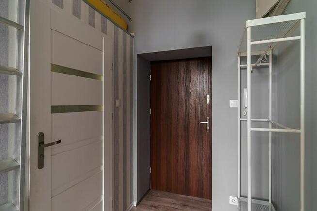 Mielczarskiego 16, kawalerka z antresolą w centrum