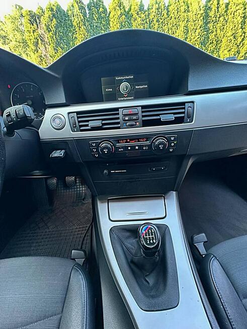 BMW e90 320i 150KM Sedan Navi IDrive Xenon Atrakcyjna Opłacona