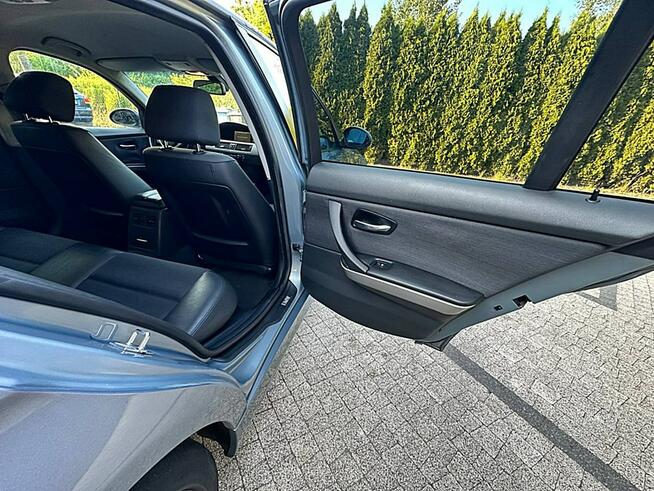 BMW e90 320i 150KM Sedan Navi IDrive Xenon Atrakcyjna Opłacona