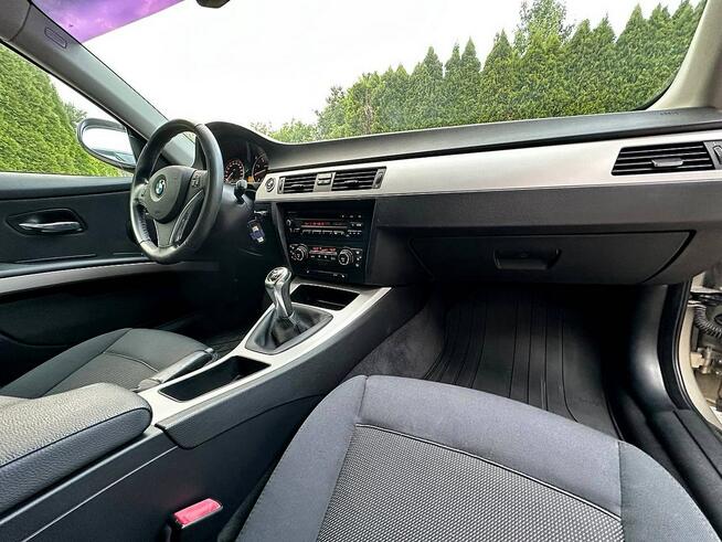 BMW 3 e92 2.0 143KM Coupe Po Lift Niski Przebieg Piękny Stan Opłacona