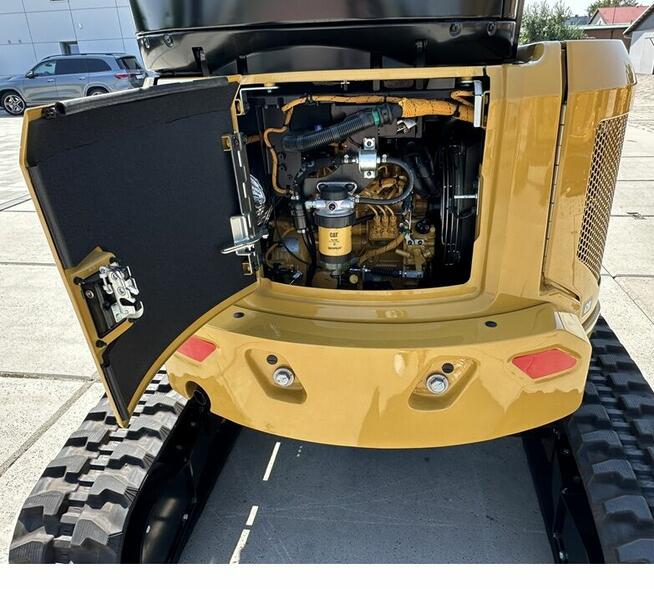 FABRYCZNIE NOWY CAT 302.7 CR