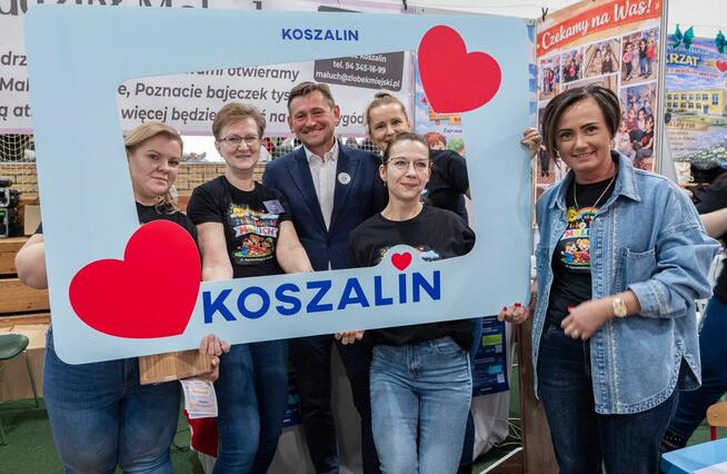 ramki społecznościowe na wesele targi eventy instagram