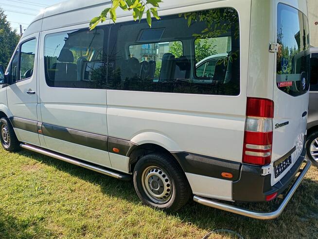 Przewóz osób z kierowcą bus 9 osobowy