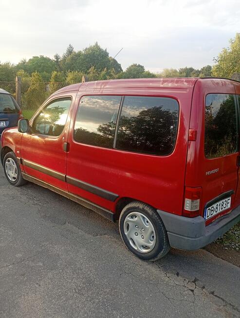 Sprzedam lub zamienię samochód osobowy marki Peugeot partner