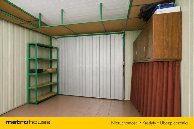 Dom z pięknym ogrodem na działce 2418 m²