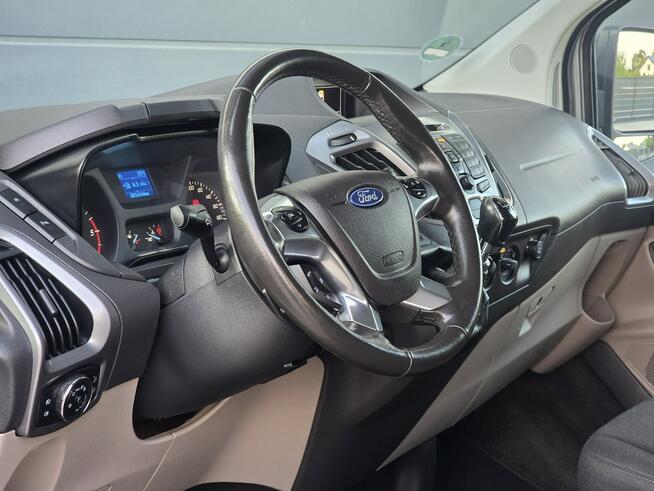 Ford Tourneo Custom bezwypadkowy /TITANIUM/ zarejestrowany/ zadbany/ kamera/ 9 osobowy