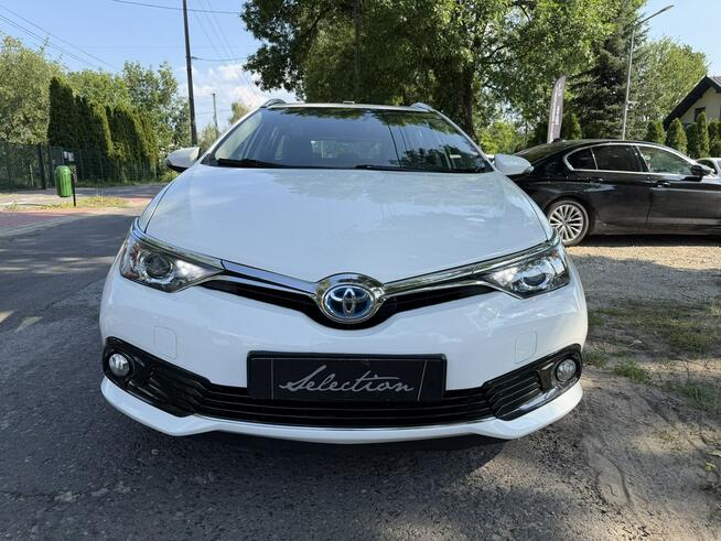 Toyota Auris 1.8 HSD 136KM Serwisowany Kamera Ładny stan