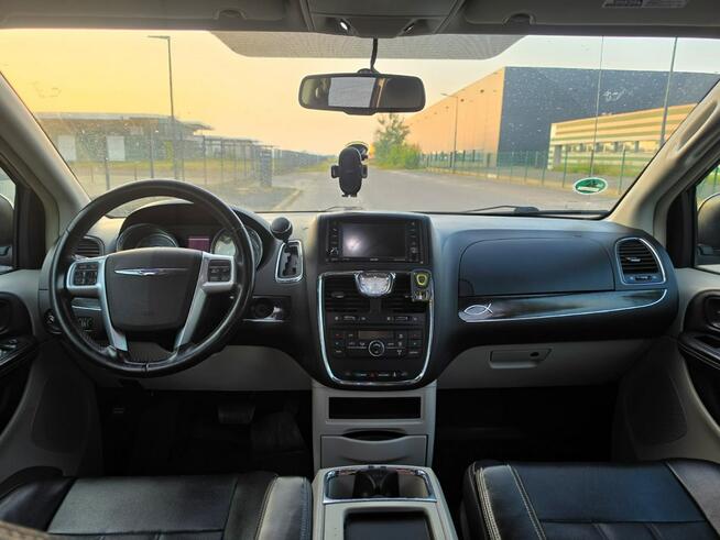 Chrysler Town & Country 3.6 V6 Pentastar LPG | 2013 | 7 osób | Automat Skóra | DVD |