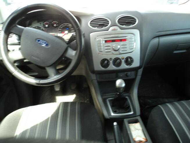 sprzedam FORDA FOCUSA Z 2009R
