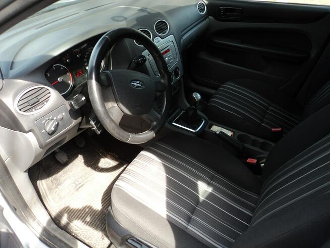 sprzedam FORDA FOCUSA Z 2009R