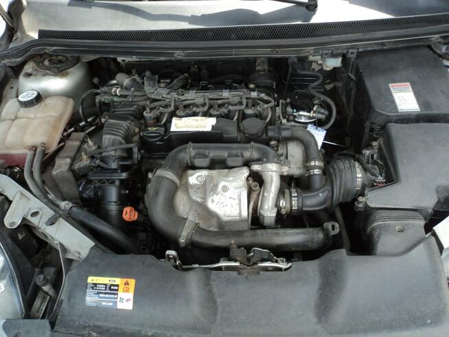 sprzedam FORDA FOCUSA Z 2009R
