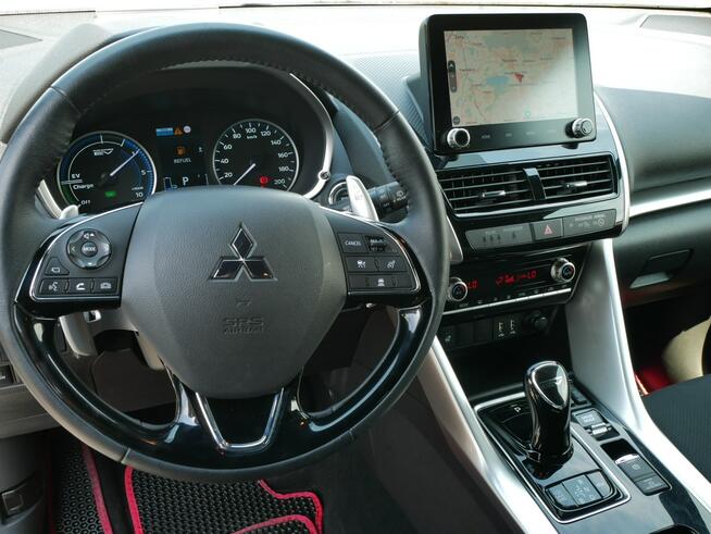 Mitsubishi Eclipse Cross 2.4 188KM Hybrid Plug-In Intense Plus S-AWC 4x4 PHEV -1 Właśc +Opony