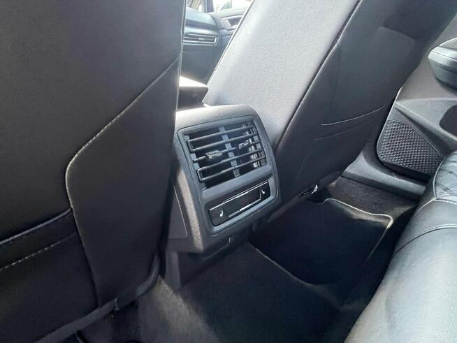 Volkswagen Golf 1,5TSi*150PS*R-Line*1wł*ASO VW*Webasto*ACC*Panorama*iQ Light*Opłacony