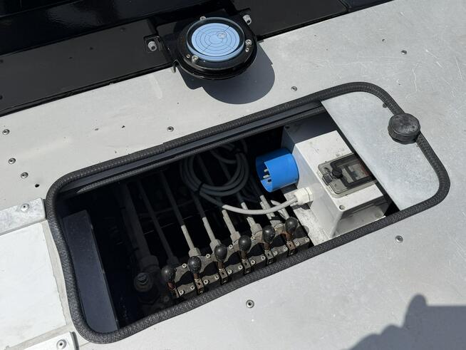 Nissan Cabstar Podnośnik Koszowy 25m KLAAS THEO 25 Pilot Zwyżka CMC Ruthmann P7