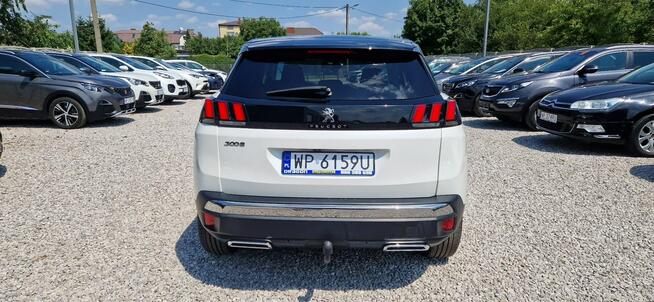 Peugeot 3008 Bezwypadkowy BlueHDi 130 Acitve Pack