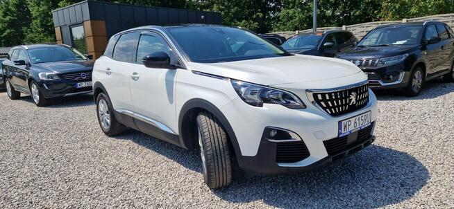 Peugeot 3008 Bezwypadkowy BlueHDi 130 Acitve Pack