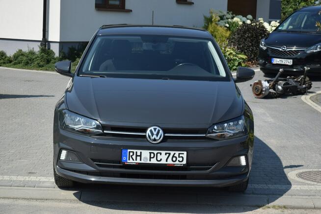 Volkswagen Polo 1.0B MPI Klimatronik PDC Grzane Fotele 2017r Sprowadzony