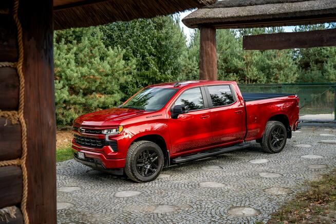 Chevrolet Silverado K1500 / Duramax 3.0L 305KM / Długa paka / 4x4 / 2024 / PL MENU DIESEL
