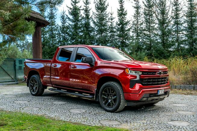 Chevrolet Silverado K1500 / Duramax 3.0L 305KM / Długa paka / 4x4 / 2024 / PL MENU DIESEL