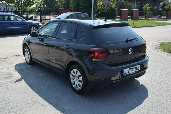 Volkswagen Polo 1.0B MPI Klimatronik PDC Grzane Fotele 2017r Sprowadzony