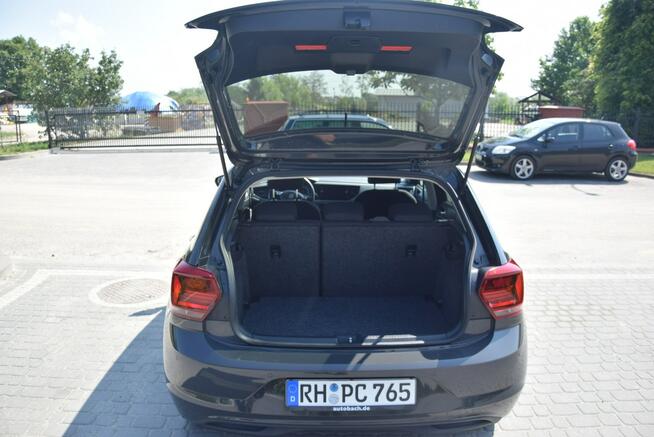 Volkswagen Polo 1.0B MPI Klimatronik PDC Grzane Fotele 2017r Sprowadzony