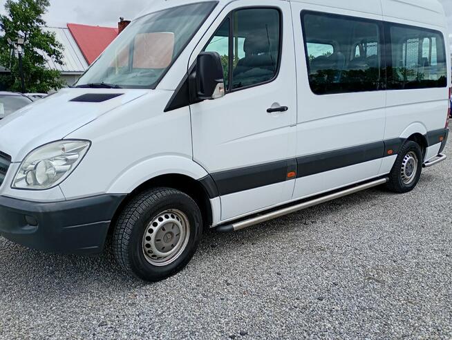 Przewóz osób z kierowcą bus 9 osobowy