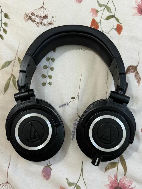 Słuchawki Audio-Technica ATH M50X z gwarancją i fakturą.