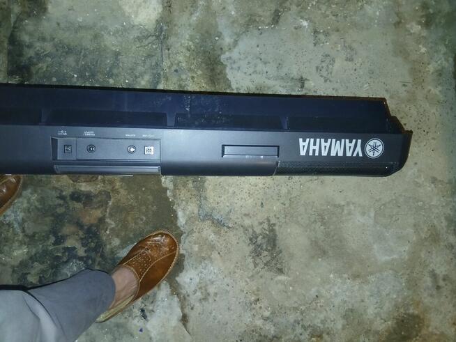 Keyboard YAMAHA PSR E 423