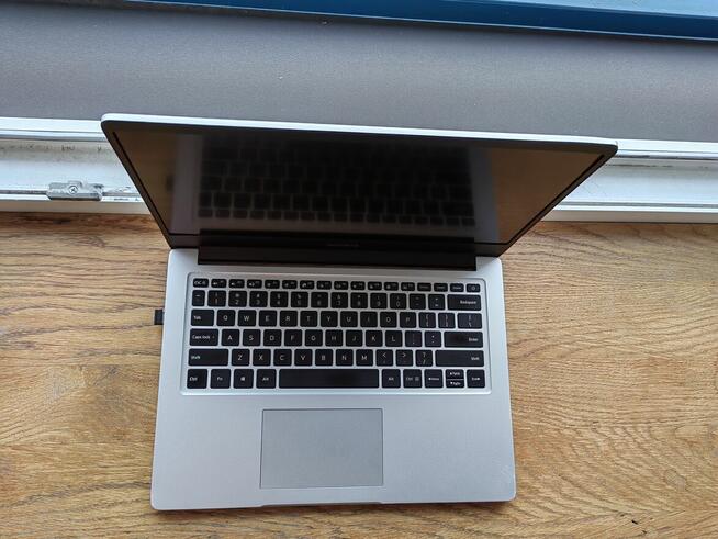 RedmiBook 14 i5 8GB 512GB MX250 + Xiaomi Smart Scale S200