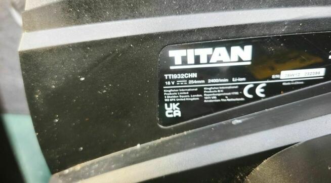 Piła pilarka akumulatorowa titan TTI932CHN Oregon