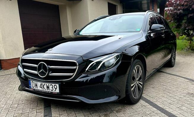 Mercedes-Benz E220d Kombi Avantgarde 194 KM VAT 23% Bardzo Ładny Stan