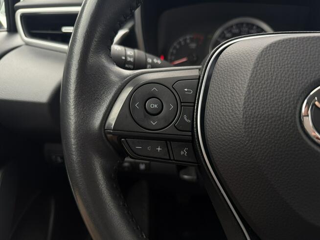 Toyota Corolla Salon Polska Poleasingowy I właściciel Serwis ASO VAT 23% Bezwypadkowy