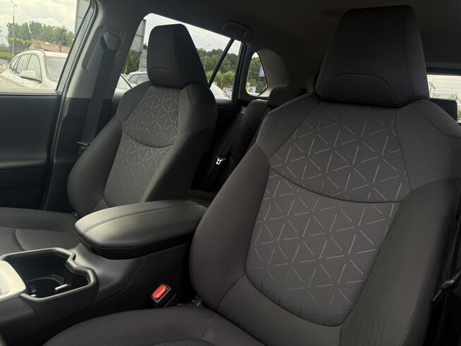 Toyota RAV-4 Salon Polska Poleasingowy I właściciel Serwis ASO VAT 23% Bezwypadkowy
