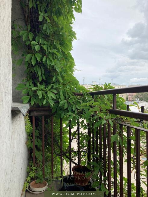 Przestronne dwa pokoje blisko metra. Prowizja 0%